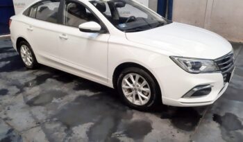 MG MG5 ELEGANCE 2023 lleno