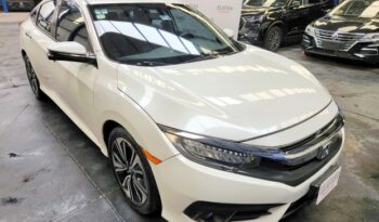 HONDA CIVIC “TOURING” 2018 lleno