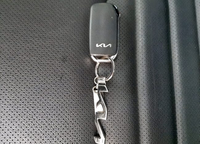 KIA FORTE GT 2024 lleno