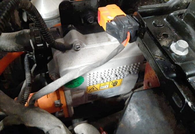 MG MG4 X-POWER 2024 lleno