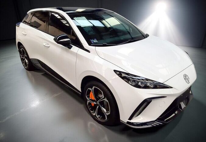 MG MG4 X-POWER 2024 lleno