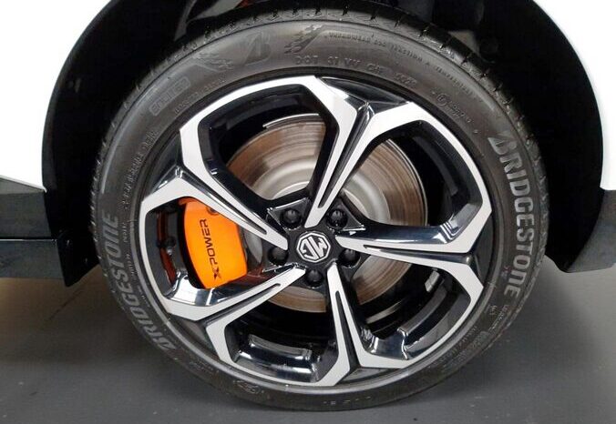 MG MG4 X-POWER 2024 lleno