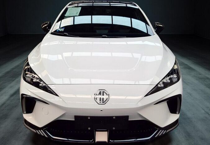 MG MG4 X-POWER 2024 lleno