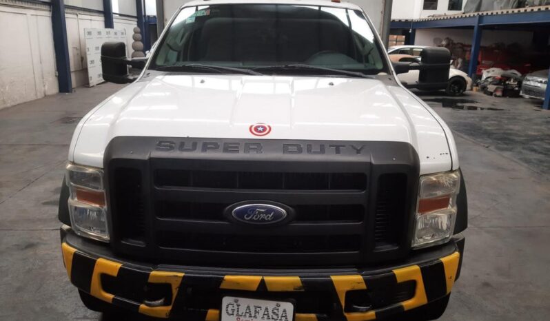 FORD F550 CON CAJA SECA Y RAMPA HIDRAULICA 2008 lleno