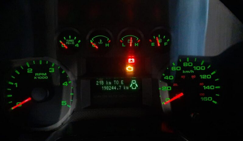 FORD F550 CON CAJA SECA Y RAMPA HIDRAULICA 2008 lleno