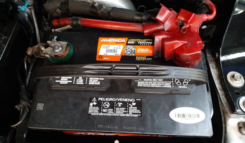 FORD F550 CON CAJA SECA Y RAMPA HIDRAULICA 2008 lleno