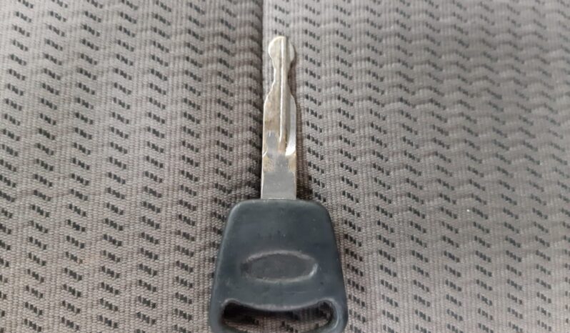 FORD F550 CON CAJA SECA Y RAMPA HIDRAULICA 2008 lleno