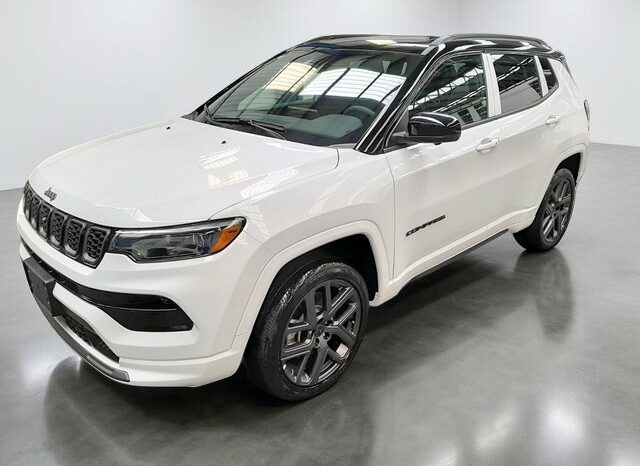 JEEP COMPASS HIGH ALTITUDE 2025 lleno