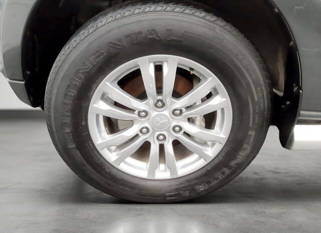 MITSUBISHI MONTERO LIMITED 2016 lleno