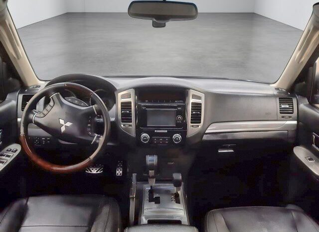 MITSUBISHI MONTERO LIMITED 2016 lleno