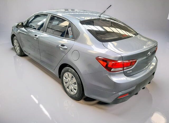 KIA RIO L STD. 2020 lleno
