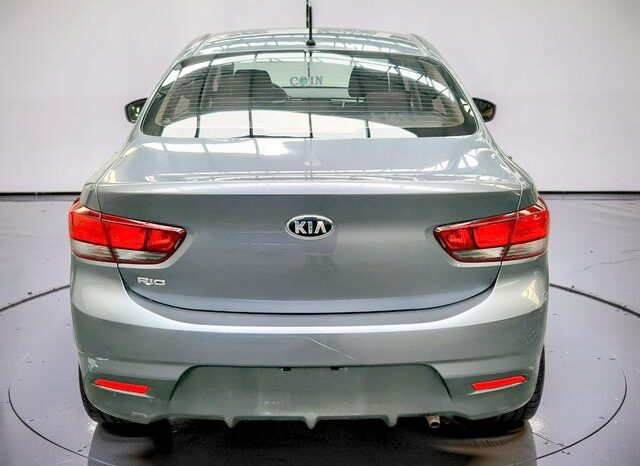 KIA RIO L STD. 2020 lleno