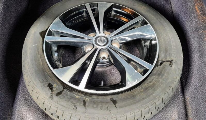 NISSAN SENTRA ADVANCE AUT 2023 lleno