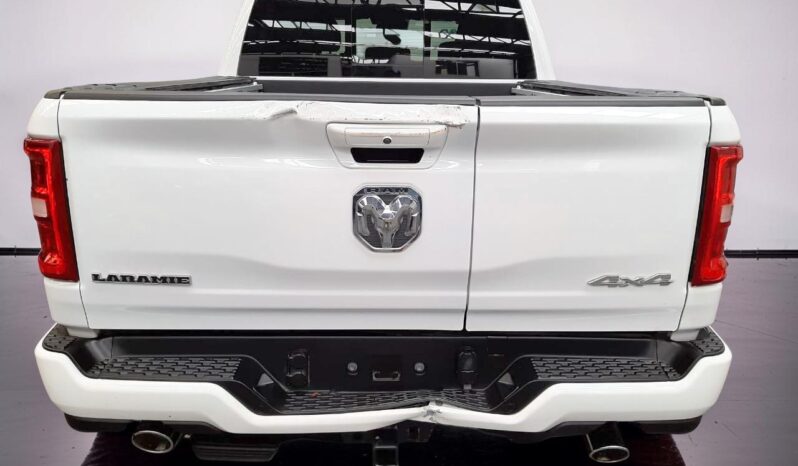 1500 LARAMIE SPORT CREW CAB 4X4 2025 lleno