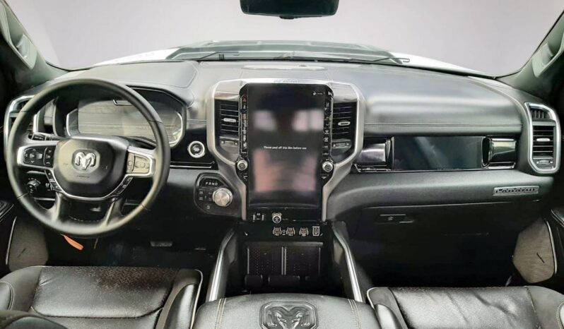 1500 LARAMIE SPORT CREW CAB 4X4 2025 lleno