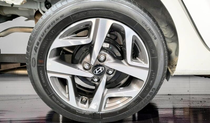HYUNDAI GRAN i10 GL MID 2024 lleno