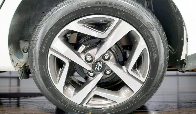 HYUNDAI GRAN i10 GL MID 2024 lleno