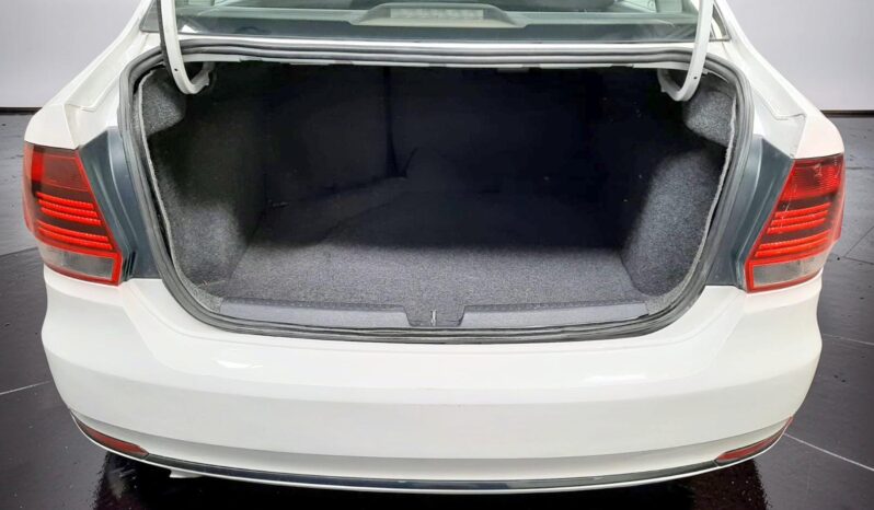 VOLKSWAGEN VENTO STARLINE 2016 lleno
