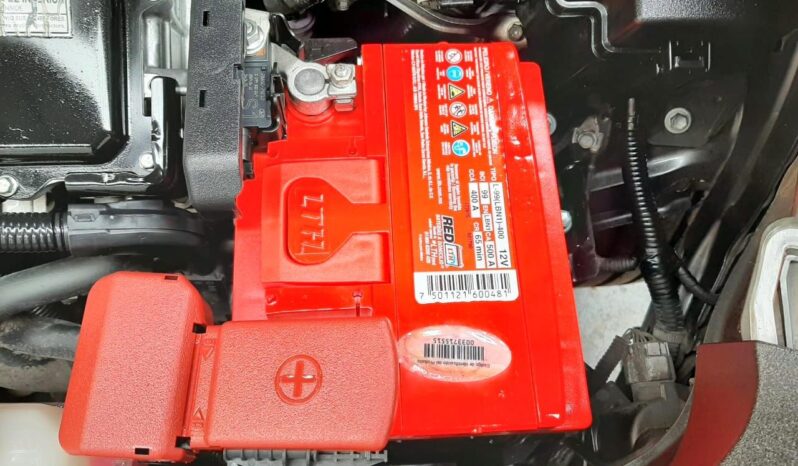 TOYOTA PRIUS BASE 2019 lleno