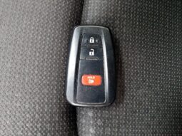 TOYOTA PRIUS BASE 2019 lleno
