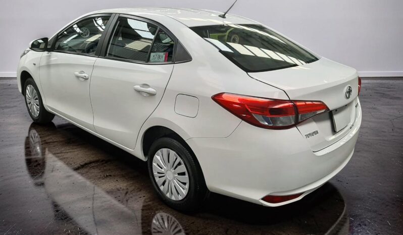 TOYOTA YARIS CORE 2022 lleno
