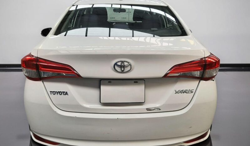 TOYOTA YARIS CORE 2022 lleno