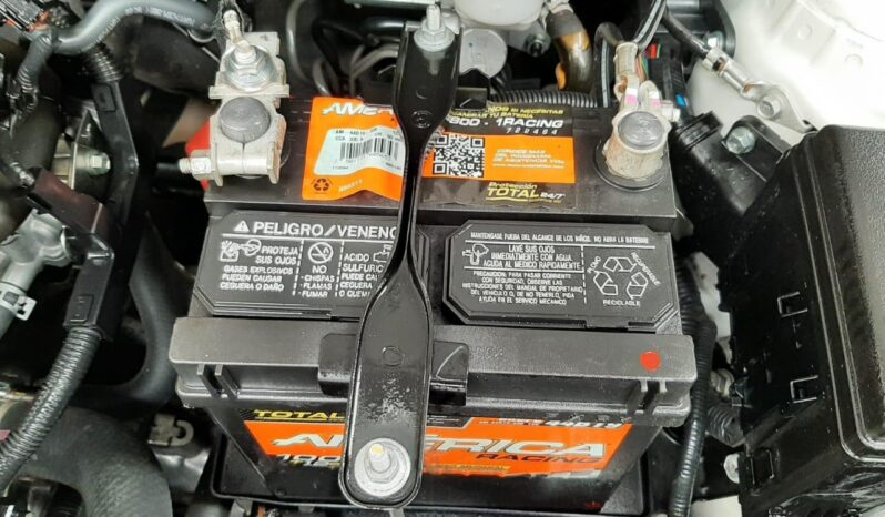 TOYOTA YARIS CORE 2022 lleno