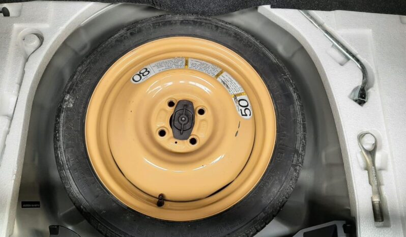 SUZUKI SWIFT GLX BOOSTER GREEN 2025 SERIE 2713 lleno