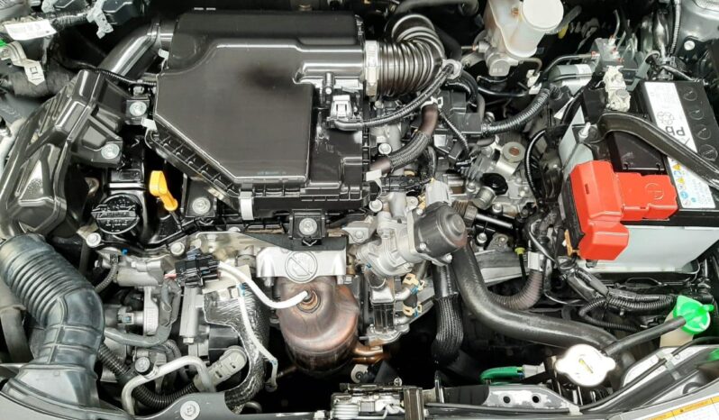 SUZUKI SWIFT GLX BOOSTER GREEN 2025 SERIE 2713 lleno