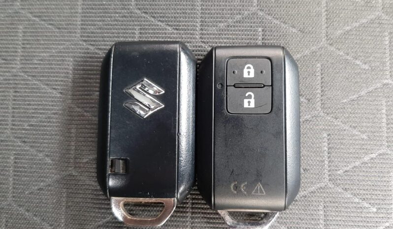 SUZUKI SWIFT GLX BOOSTER GREEN 2025 SERIE 2713 lleno