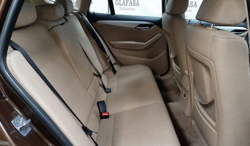 BMW X1 25iA 2011 lleno