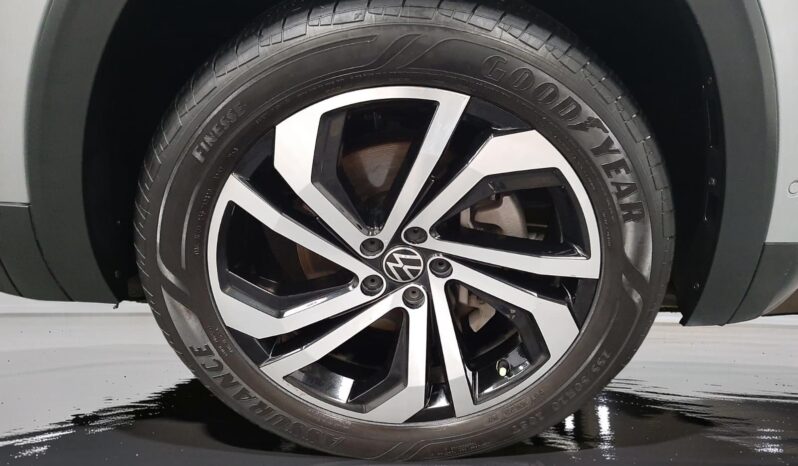 VOLKSWAGEN TERAMONT  “HIGHLINE” 2023 SERIE 3373 lleno