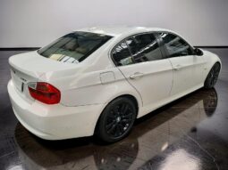 BMW 330i 2006 lleno