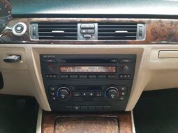 BMW 330i 2006 lleno